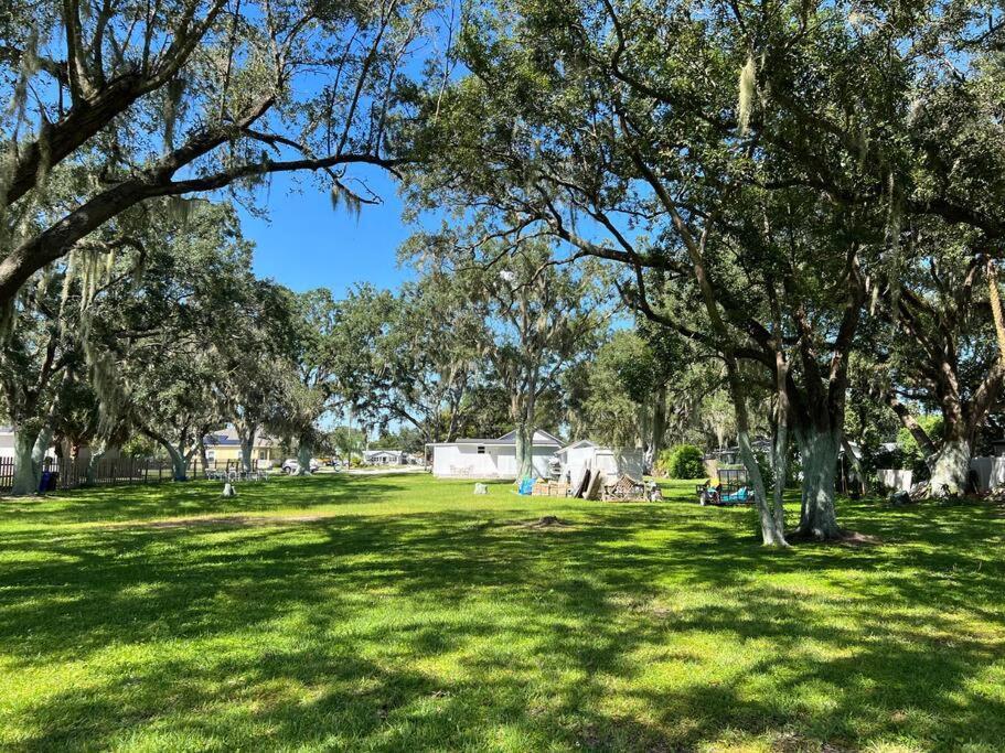 Holiday home In With Huge Backyard Kissimmee